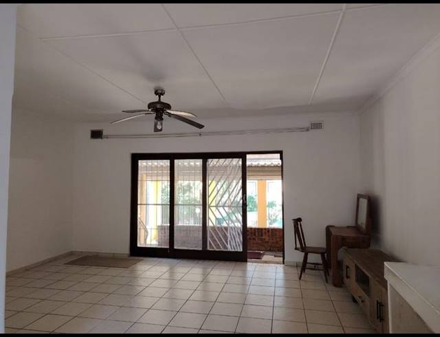 3 BEDROOM PROPERTY TO RENT IN PINELANDS